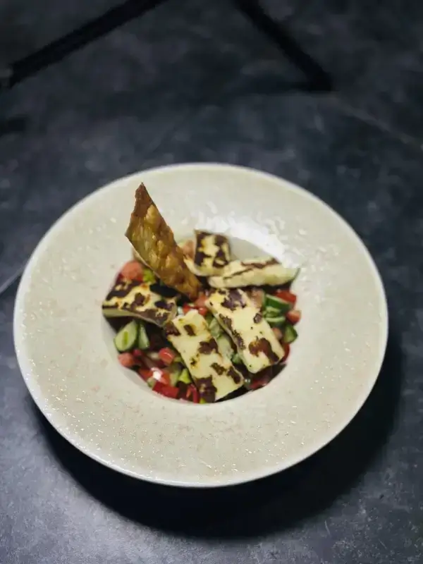 Hellim Salad