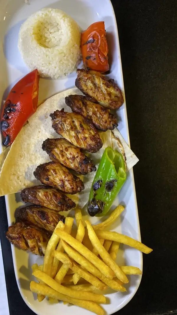 Yaprak Kanat