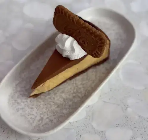 Lotus Cheesecake